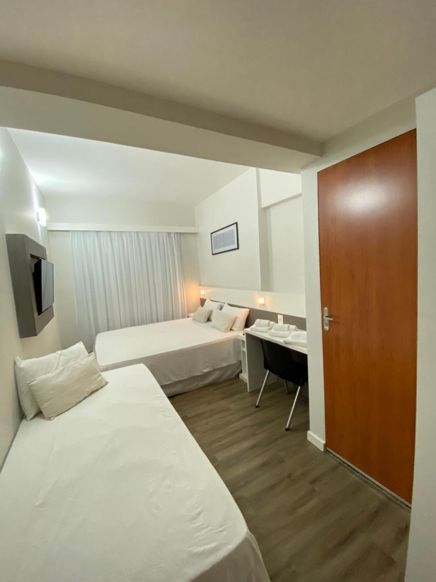 It'S Hotel Caratinga Kültér fotó